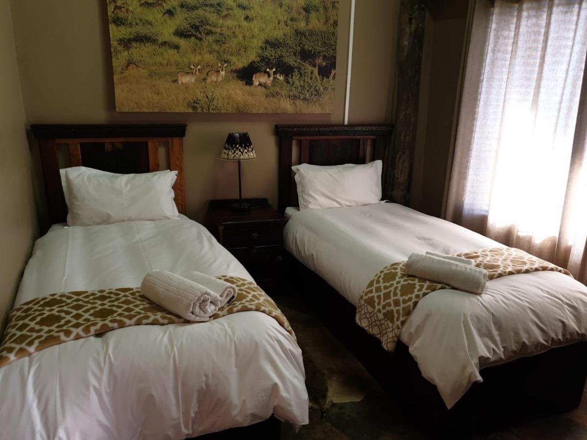 Wag N Bietjie Bush Lodge Heuningneskloof Exteriér fotografie